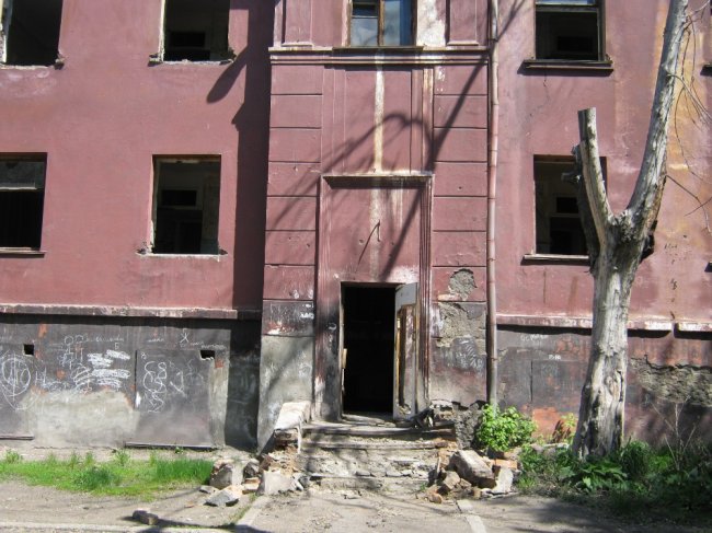 Почему жильцы аварийных домов в Магнитогорске не хотят переселяться в новые квартиры?
