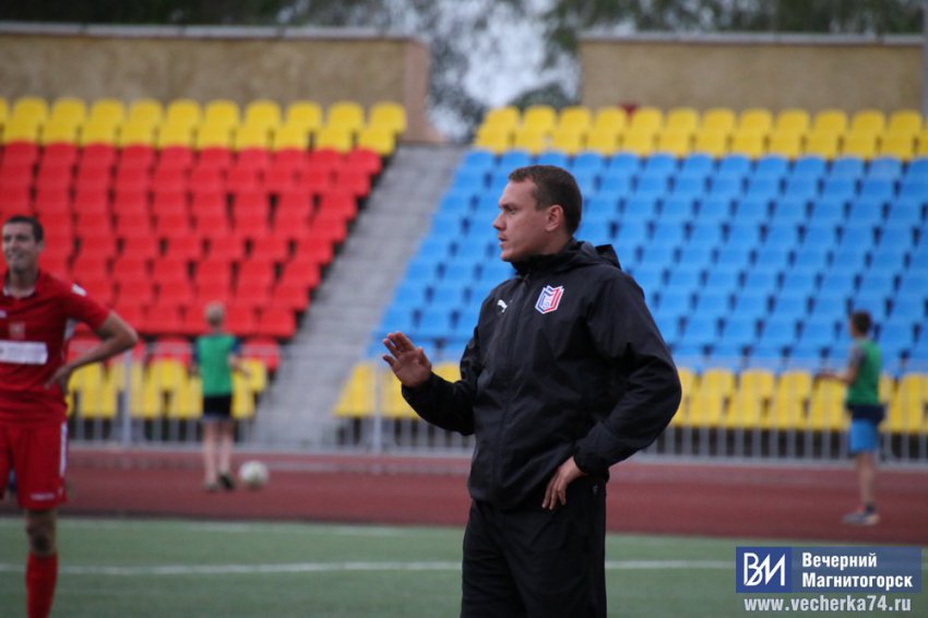 Максим Малахов: «У нас стоит задача - сначала выиграть третий дивизион»