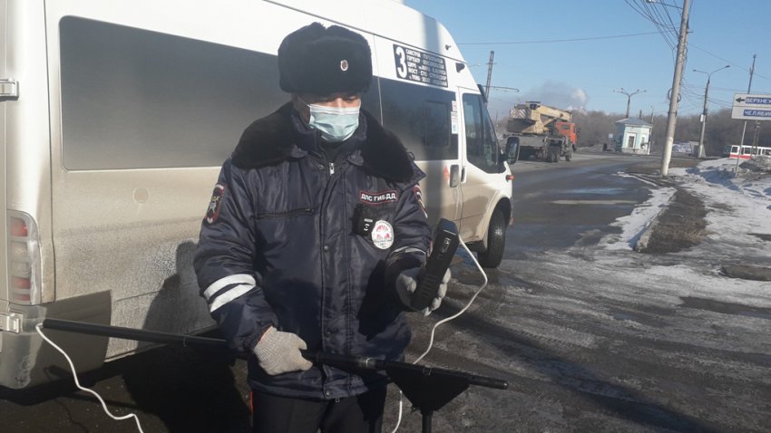 Проверяли маршрутки и грузовики Проверяли маршрутки и грузовики