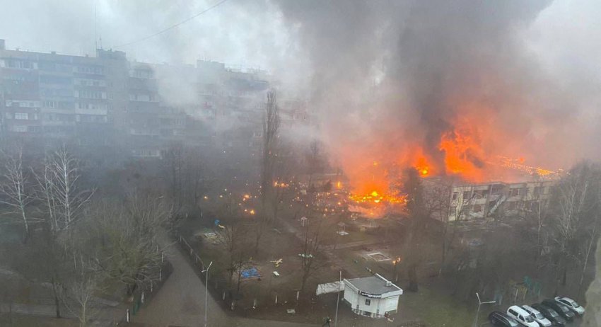 В Киевской области вертолёт упал на детский сад