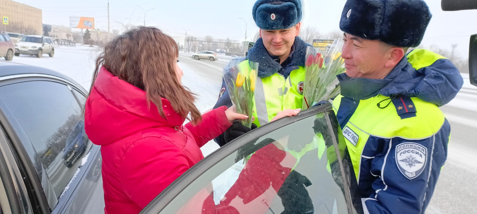 В Магнитогорске сотрудники ГИБДД удивили автоледи | 10.03.2024 |  Магнитогорск - БезФормата