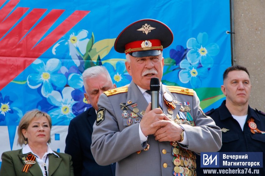 Единство перед лицом истории Единство перед лицом истории