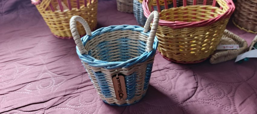 Из близких странствий, возвратясь... Из близких странствий, возвратясь...