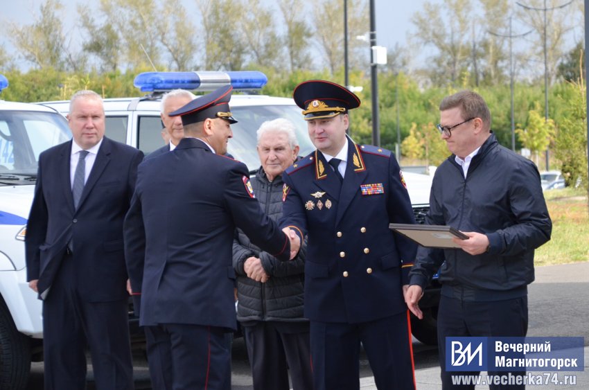 В Магнитогорск приехал генерал В Магнитогорск приехал генерал