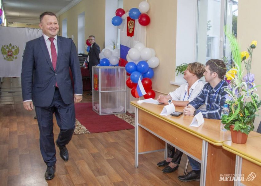 В Магнитогорске начались выборы депутатов В Магнитогорске начались выборы депутатов