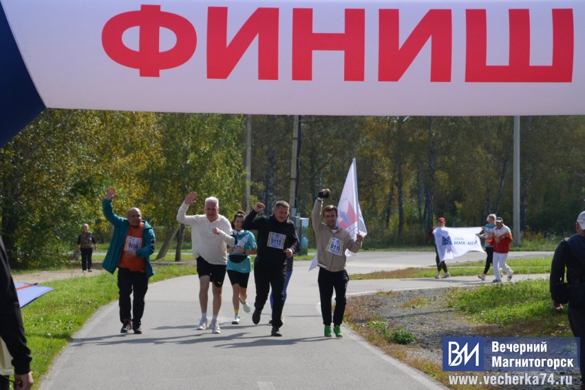 Более двух тысяч магнитогорцев вышли на массовый забег Более двух тысяч магнитогорцев вышли на массовый забег