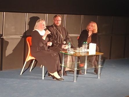 Кино против фашиста Кино против фашиста