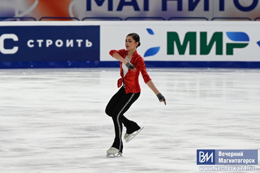 Российские фигуристки зажгли на турнире в Магнитогорске Российские фигуристки зажгли на турнире в Магнитогорске