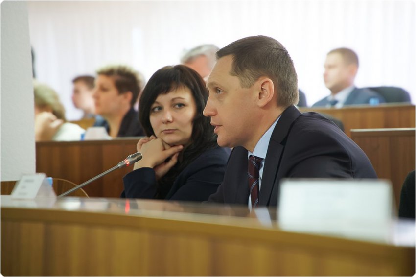 Стали известны возможные кандидаты в Госдуму от Магнитогорска Стали известны возможные кандидаты в Госдуму от Магнитогорска