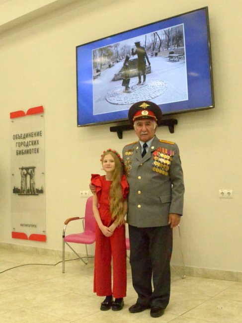 Ветераны МВД зарядили будущих стражей порядка на подвиги Ветераны МВД зарядили будущих стражей порядка на подвиги