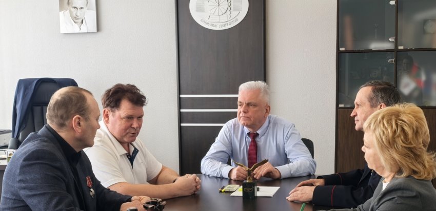 � ������������� ��������� �������������� ������