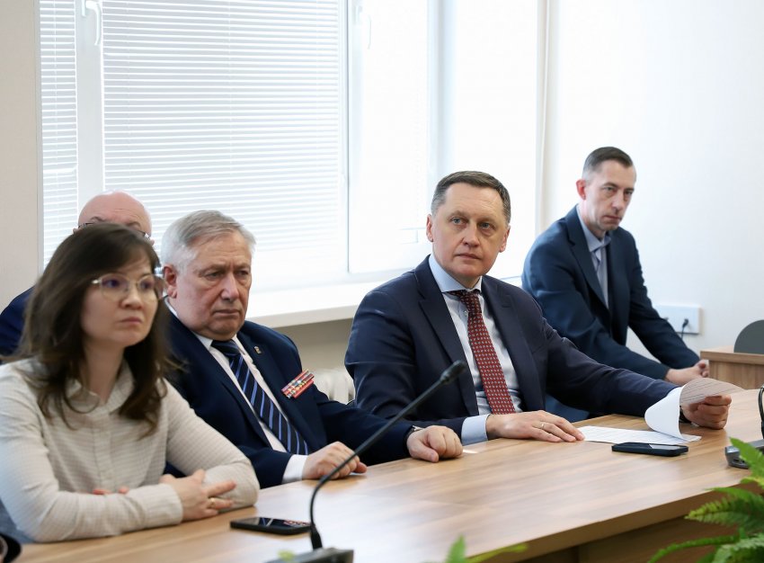 � ������������� �������� ����� ������ �����������