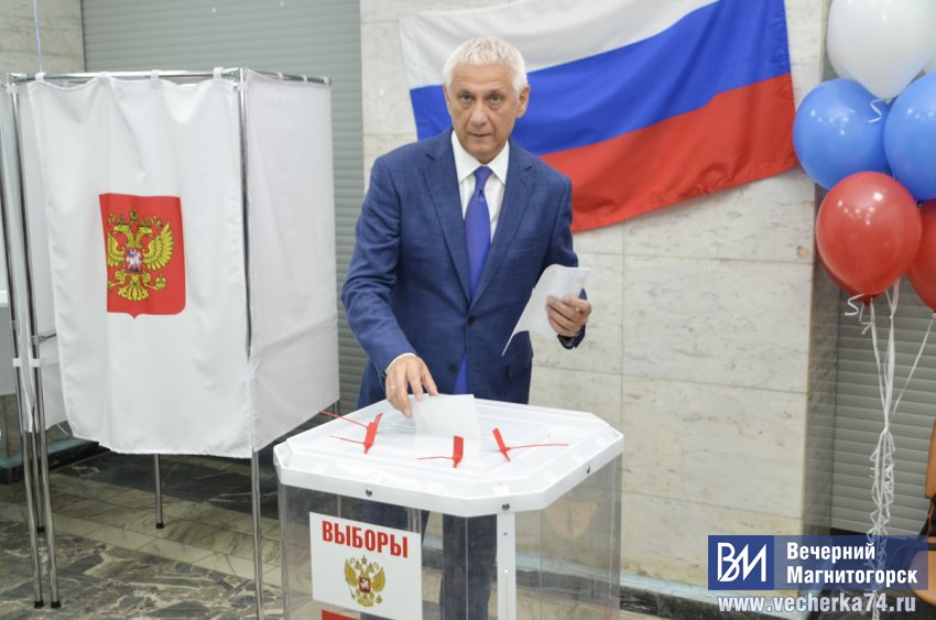 В Магнитогорске проходят выборы депутатов Госдумы В Магнитогорске проходят выборы депутатов Госдумы