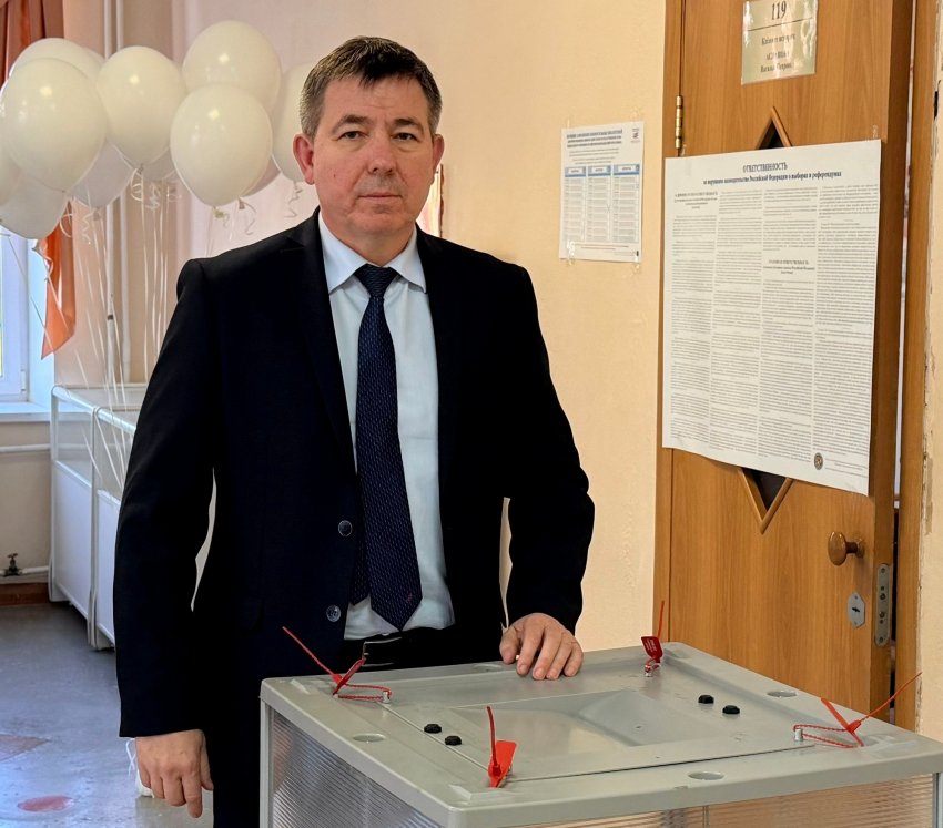 В Магнитогорске проходят выборы депутатов Госдумы В Магнитогорске проходят выборы депутатов Госдумы
