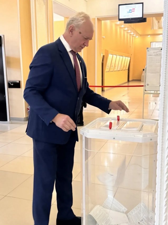 В Магнитогорске проходят выборы депутатов Госдумы В Магнитогорске проходят выборы депутатов Госдумы