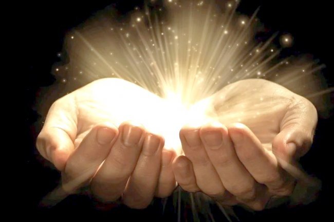 женщину можно удивить только любовью. бескорыстная любовь. забота о подруге. искренняя забота. искренне и бескорыстно.